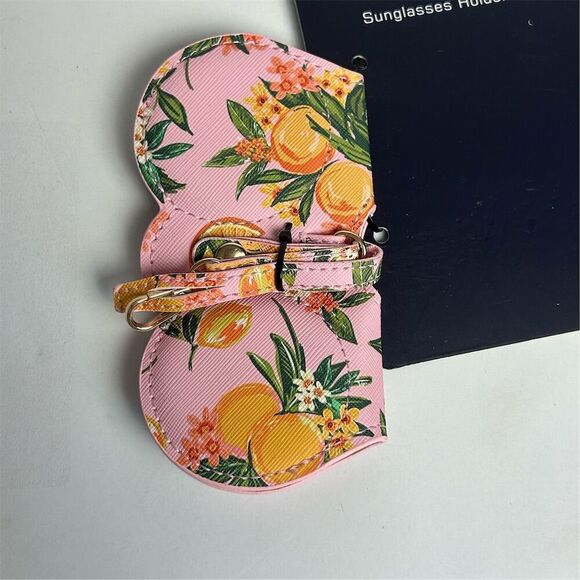 French Connection St. Tropez Pink Sunglasses & Hat Holder Set - Picture 9 of 15